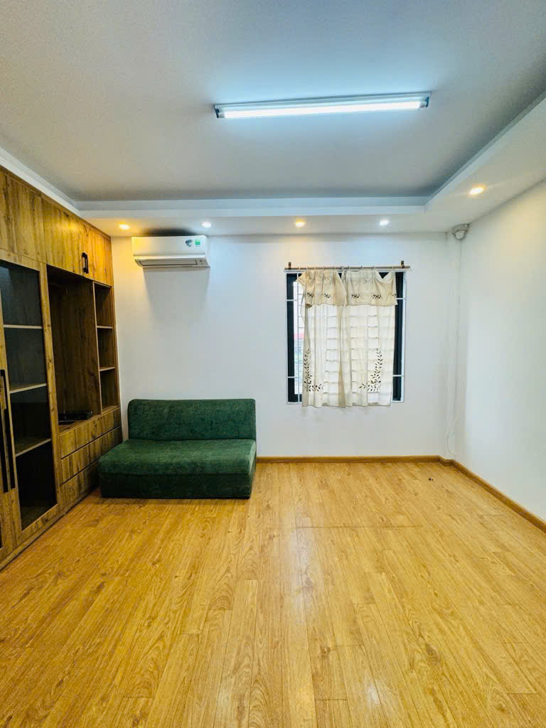 BÁN NHÀ PHÂN LÔ PHỐ VỌNG - 50m 5 Tầng. Ngay sát Cổng trường ĐH Kinh Tế. GARA Ô TÔ. Chỉ 15 tỷ - Ảnh 4
